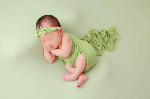 陵水5个月宝宝睡觉 陵水5个月宝宝睡觉